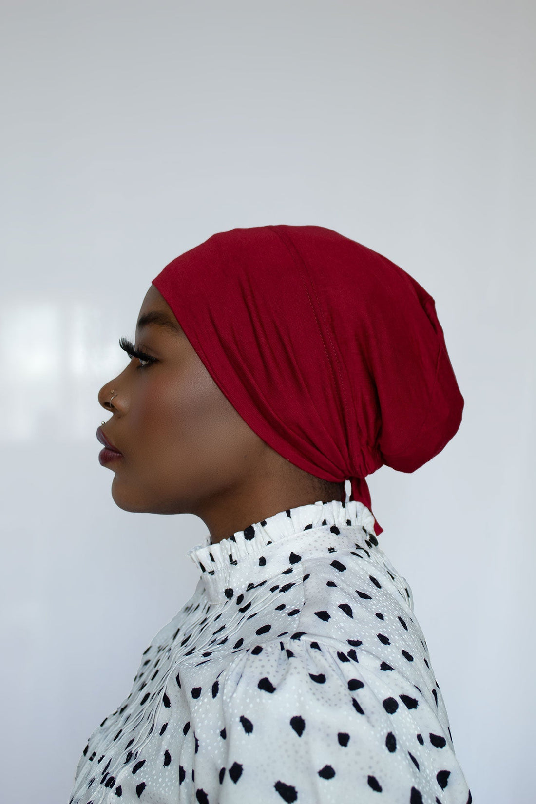 SATIN-LINED UNDERSCARF - BURGANDY RED